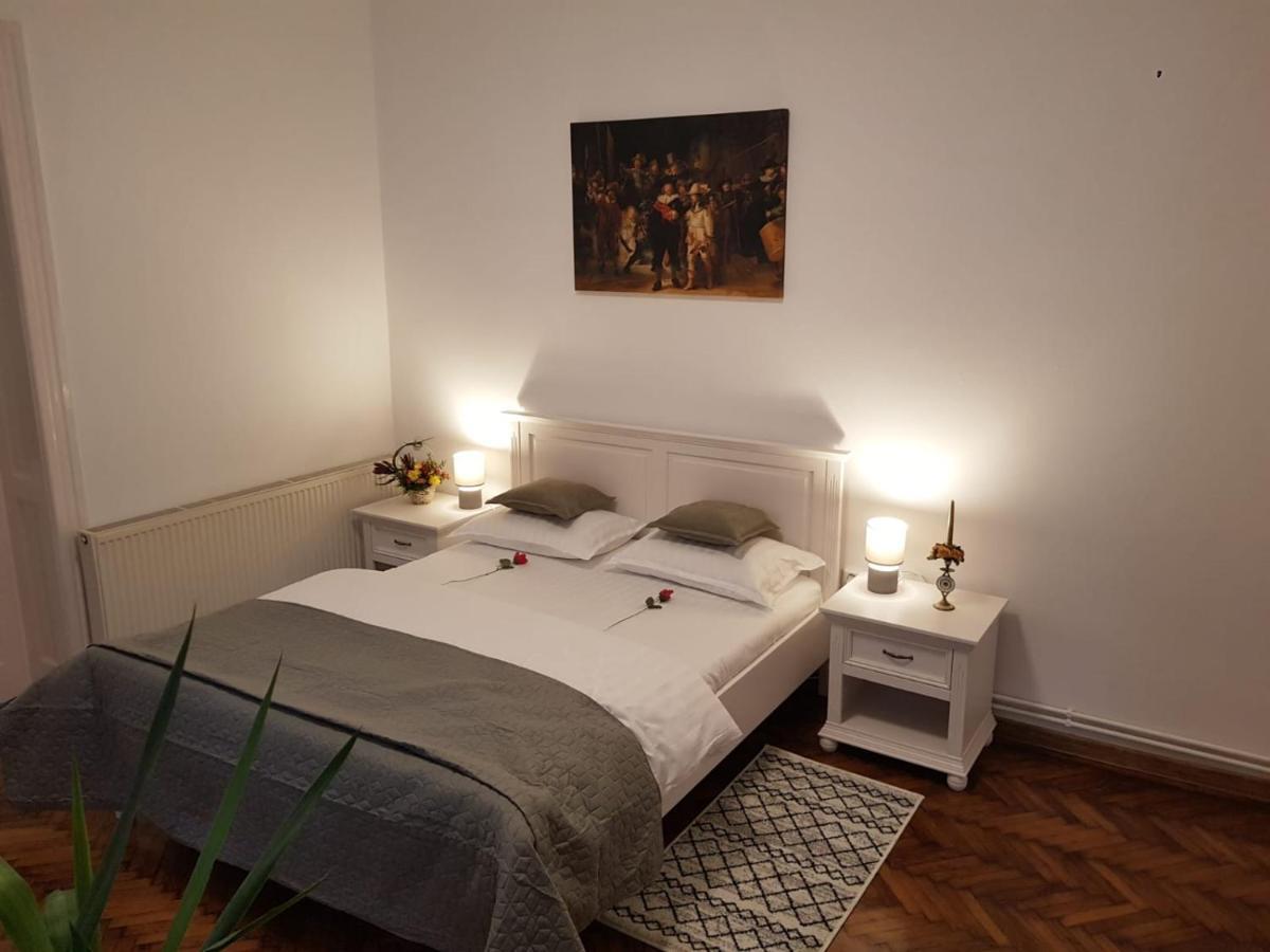 Apartament Casa Milan Oradea Zewnętrze zdjęcie